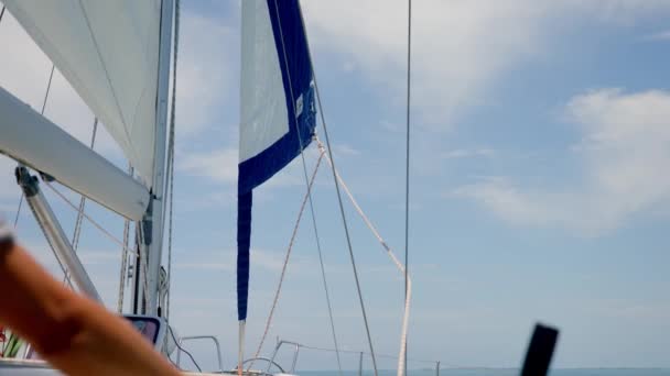 Close Sailman Hands Unwinding Rope Winch Sailboat Sunny Tropic Day — Wideo stockowe