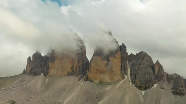Wolken Bewegen Zich Drie Toppen Unesco Bergketen Dolomieten Italië — Stockvideo