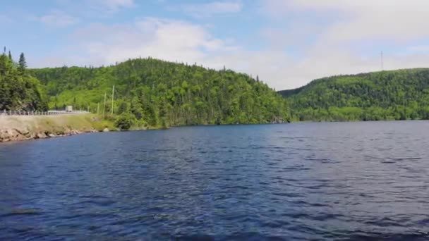 Drone Footage Flying Quickly Out Middle Lake Forest Covered Mountains — Stock videók