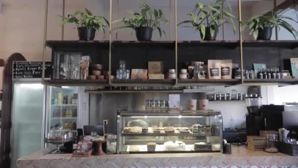 Organic Healthy Vegan Cafe Cake Display Cash Register Counter — Αρχείο Βίντεο