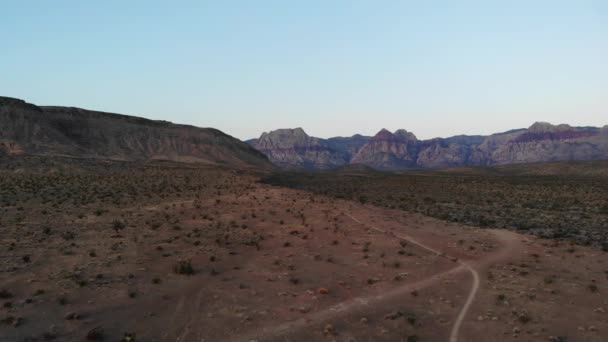 Aerial Approach Red Rock Canyon National Conservation Area Just West — Vídeo de stock