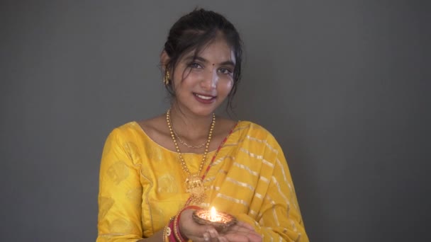 Indian Girl Indian Saree Diwali Diya Diwali Biggest Festival India — Stock video