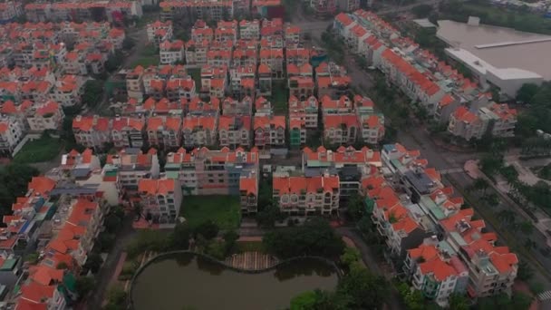 Foggy Smoggy Early Morning Drone Footage Urban Villa Housing Developments — Video