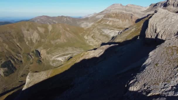 Drone Shot Mountain Valley Autumn Morning — Video Stock