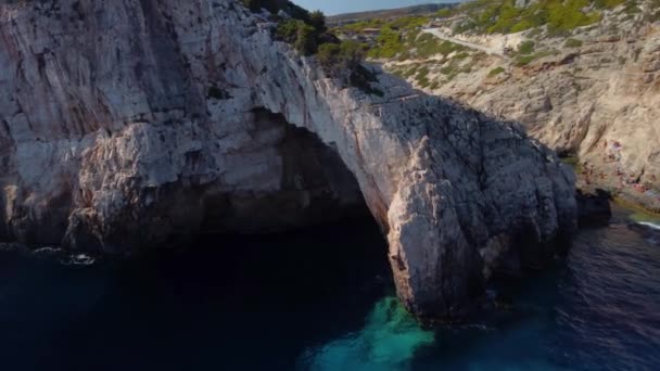 Huge Natural Arch Greece Summer Korakonissi Zakynthos — Stock Video
