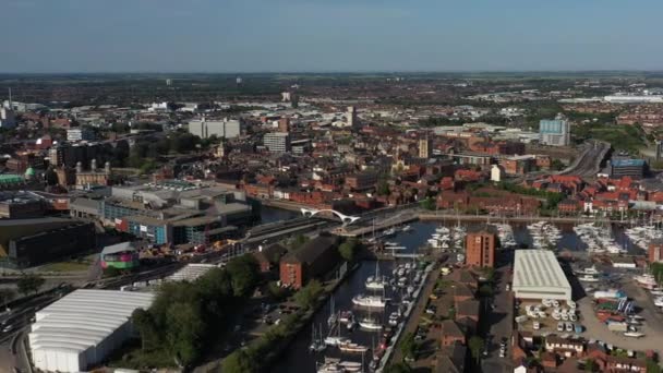 High Aerial Drone View City Hull Whilst Moving Left Reveal — Stock Video