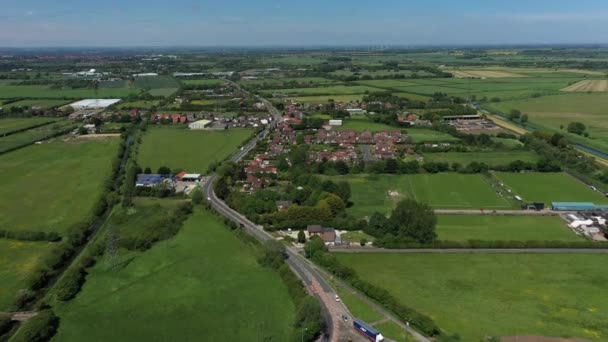 Woodmansey A1079 Hull Beverley Pull Back Drone Footage Reveal Roundabout — Stock Video