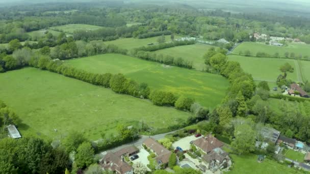 Aerial View Tilt Idyllic Countryside Farm Property Patchwork Meadow Landscape — 图库视频影像