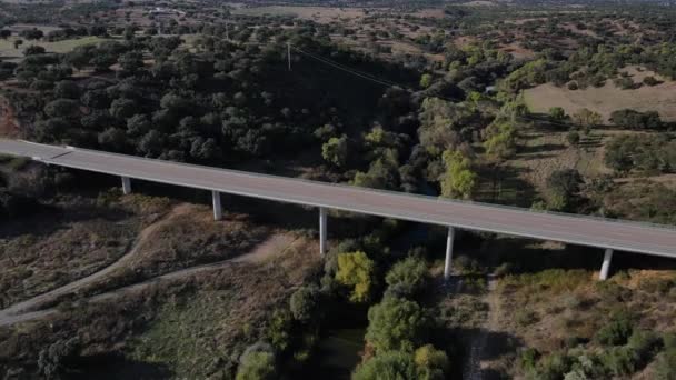 Modern Elevated Road Ancient Roman Bridge Vila Formosa Portugal Aerial — 图库视频影像