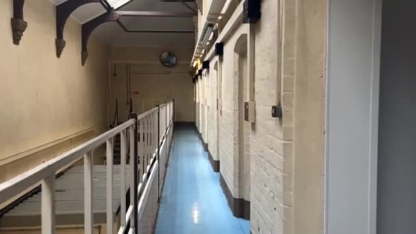 Shrewsbury Gefängnis Zellen Und Flügel Gefangene Die Zeit Verbringen Inmates — Stockvideo