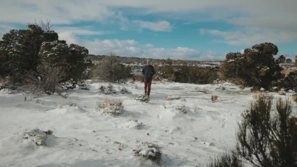 Adventuring Outdoors Light Snowstorm Fresh Powder — Stockvideo