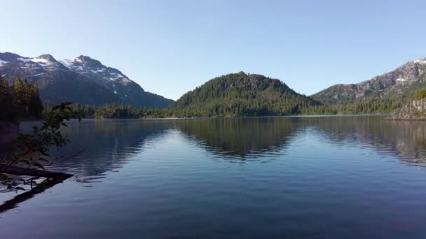 Lake Mountain Views Vancouver Island Bedwell Lake — 图库视频影像