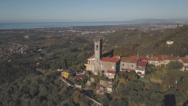 Parallax Drone Shot Chiesa Santa Lucia Tuscan Cost Lido Camaiore — Wideo stockowe