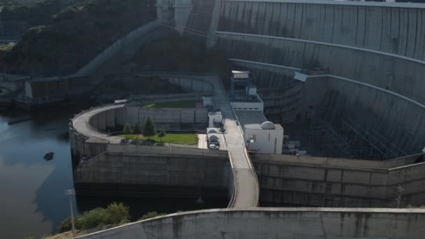 Alqueva Dam Reservoir Making Hyrdo Electricity — Stock Video