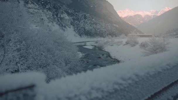 River Winter Landscape High Alpine Mountains Background Switzerland Sunrise Sunset — Vídeos de Stock