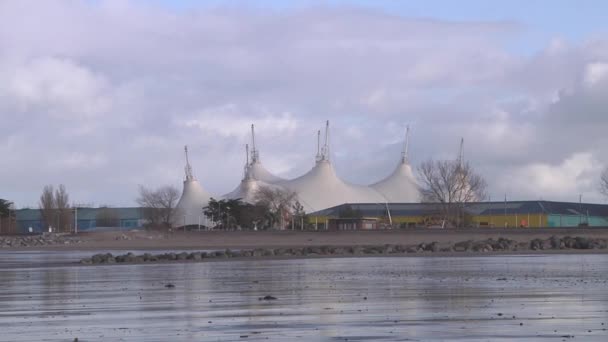 Butlins Holiday Camp Seen Seashore Low Tide Minehead Somerset February — Stock video