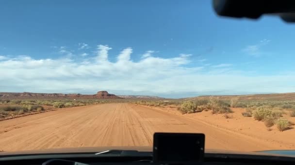 Driving Monument Valley Dirt Road Camera Located Windshield — Stockvideo