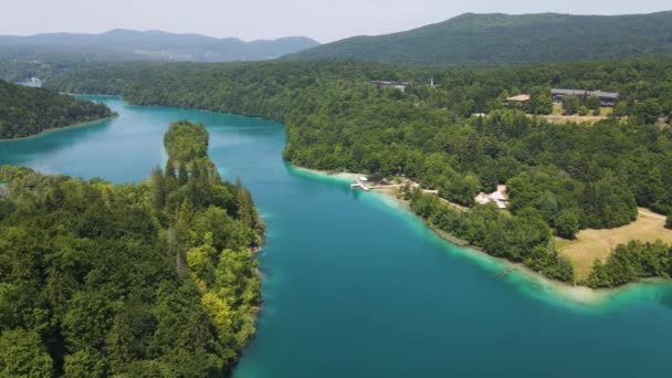 View Plitvice Lakes National Park Many Green Plants Beautiful Lakes — Stockvideo
