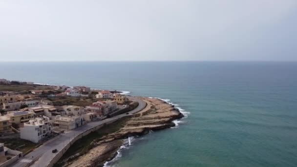 Drone Flies Point Break Surfing Sicily Italy Cars Driving Coast — Stockvideo