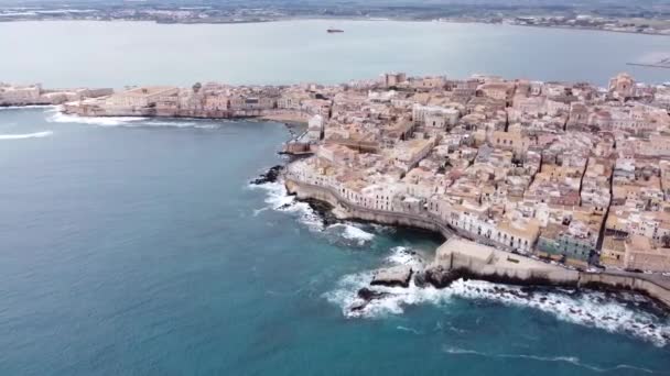 Drone View Whole Ortigia Old Town Siracusa Sicily Italy Wavy — Wideo stockowe