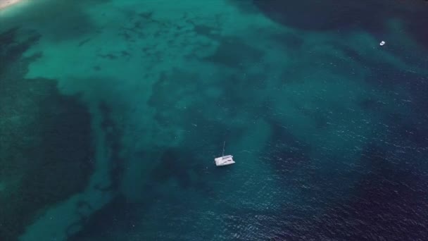 Thomas Drone Footage Ocean — Stock video
