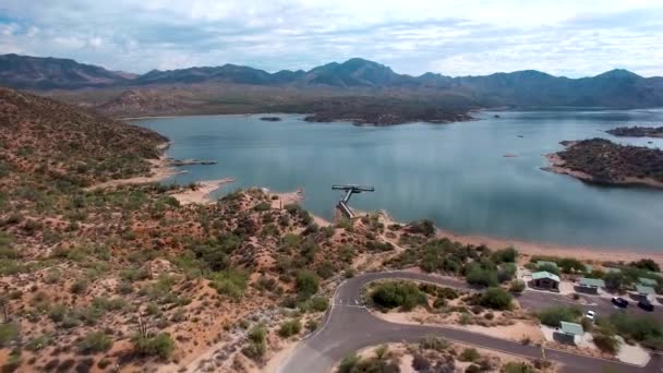 Drone Footage Bartlett Lake Carefree Arizona Tonto National Forrest — Vídeos de Stock