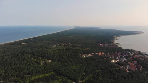 Aerial Flying Backwards Revealing Little Fisherman Village Sea Shore Edge — Vídeos de Stock