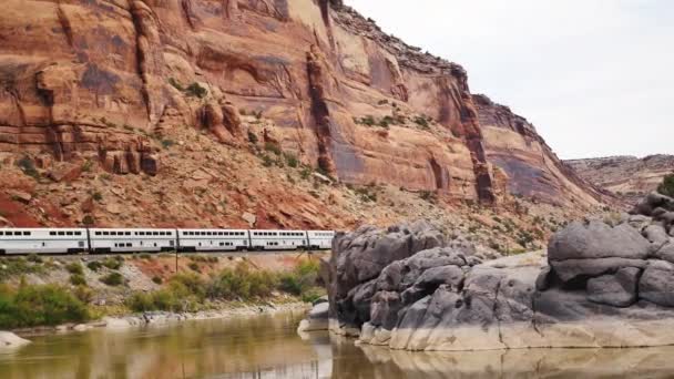 Train Passes Black Canyon Colorado — Stock Video