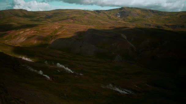 Dramatic Iceland Landscape Geothermal Hot Spring Steam Smoke Rising Moving — Wideo stockowe