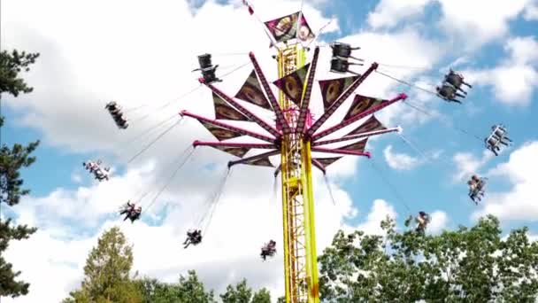 Carnival Ride Swings Riders Fair Ground — 图库视频影像