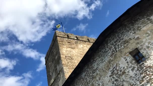 Clouds Passing Nidzica Castle Blowing Flag Taken Nidzica Poland — Wideo stockowe