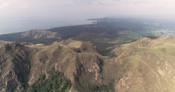 Drone View Getting Closer Cerro Chame Mountain Chame District Republic — стоковое видео
