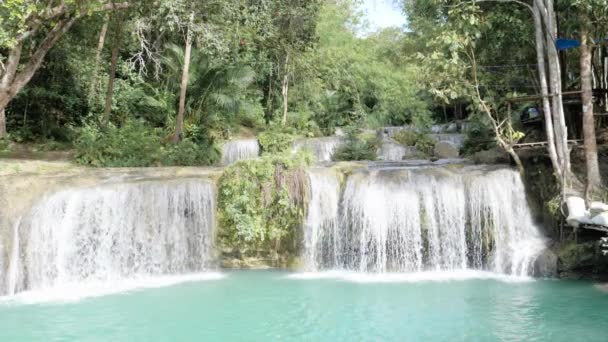 Water Flowing Cambugahay Falls Natural Turquoise Pool Siquijor Island Philippines — Stockvideo