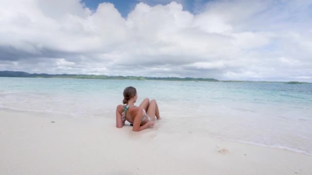 Young Tanned Brunette Woman Bikini Relaxing Beautiful Beach Clear Blue — Stok video