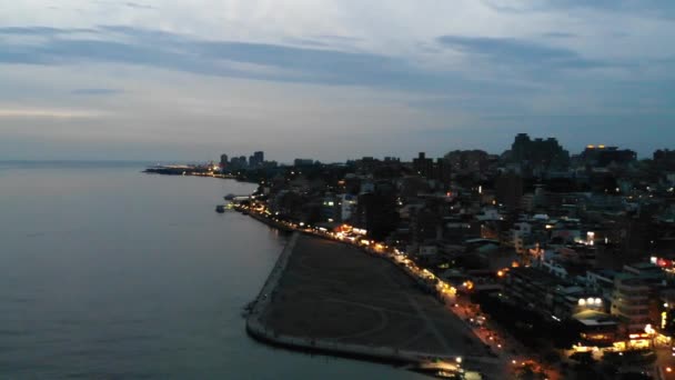 Right Aerial Pan River City Dusk — Vídeo de Stock