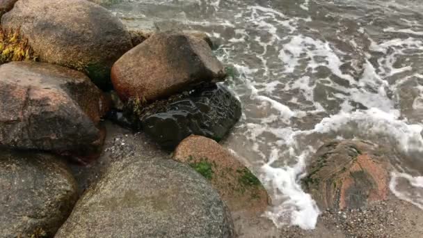 Waves Coming Beach Water Hitting Stones Taken Aarhus Denmark — Vídeo de Stock