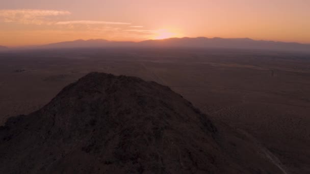 Mojave Pustynia Góry Podczas Pożaru Wschodu Lub Zachodu Słońca Kalifornii — Wideo stockowe
