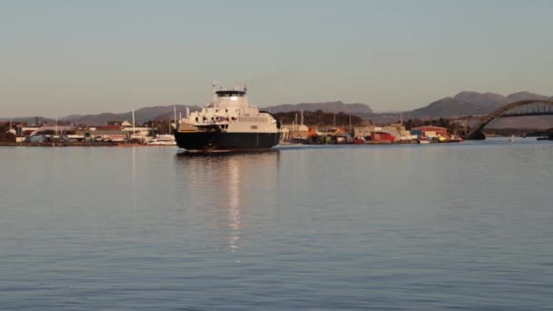 Ferry Stavanger Port Arriving — Stockvideo