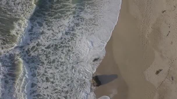 Aerial Drone Shot Beach Crashing Waves Rocks — Stockvideo