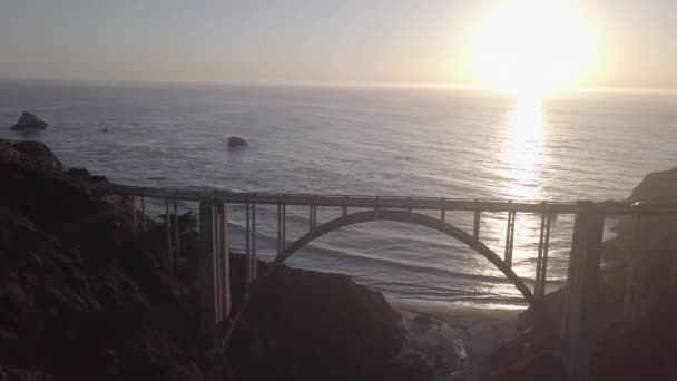 Aerial Drone Shot Bixby Bridge Sun Ocean — Wideo stockowe