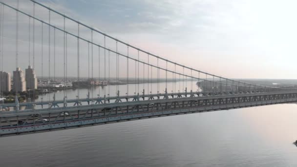 Sunrise Aerial Drone Footage Benjamin Franklin Bridge Philadelphia — Vídeo de stock