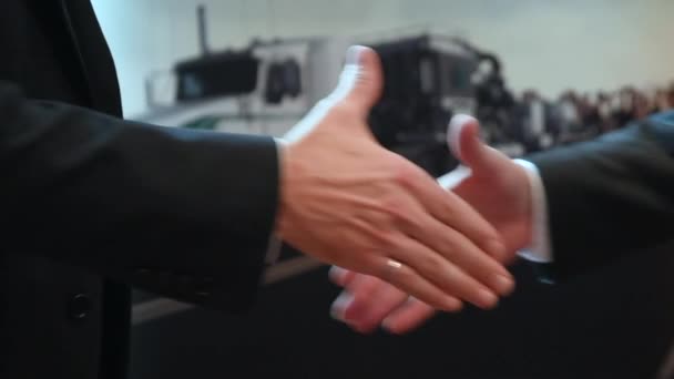 Corporate Executives Shaking Hands Closing Deal Truck Background — Vídeo de Stock