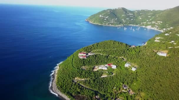 Aerial Drone Fly Shot Large Cliffside Home British Virgin Island — Wideo stockowe