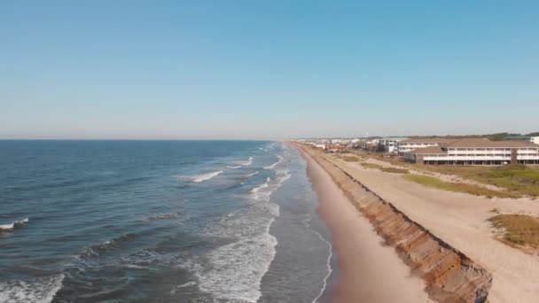 Rising Drone Shot Resorts Hotels Beach Oak Island — Wideo stockowe