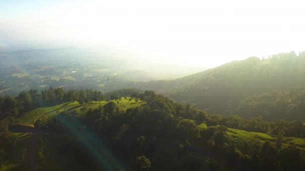 Sun Shining Foggy Mist European Hillside — Stok Video
