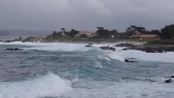 Waves Coming Shore Stormy Day Monterey Bay Pacific Grove California — Wideo stockowe