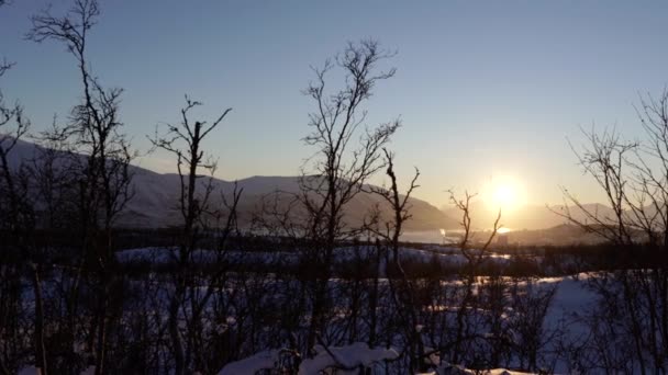 Panning Shot Snowy Winter Landscape Sunrise Sunset Seen Ski Trail — Stockvideo