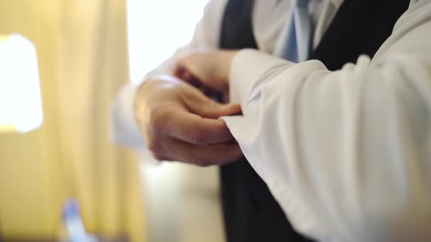 Groom Adjusting His Cufflinks Slow Motion — Stockvideo