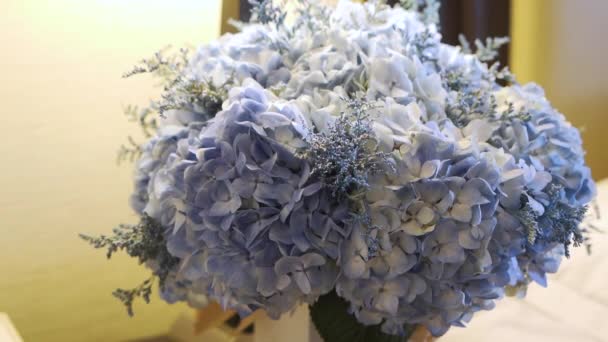 Beautiful Bouquet Blue Flowers Hotel Room — Stok video