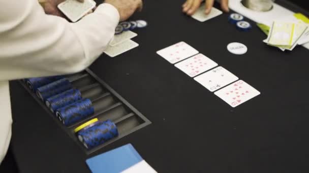 Dealer Handing Out Cards Poker Table — Stockvideo